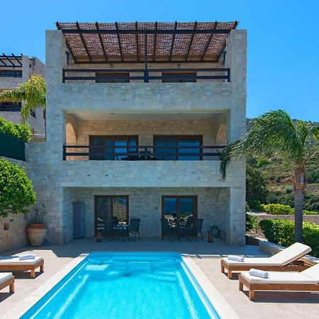 Luxury Villa Pantheon อาเยีย เปลาเยีย ภายนอก รูปภาพ