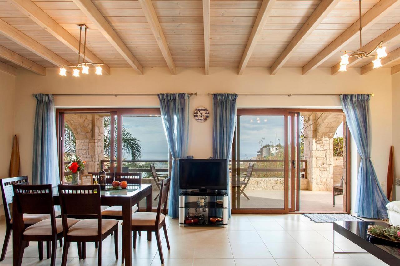 Luxury Villa Pantheon อาเยีย เปลาเยีย ภายนอก รูปภาพ