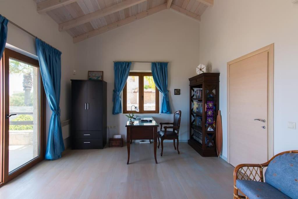 Luxury Villa Pantheon อาเยีย เปลาเยีย ภายนอก รูปภาพ